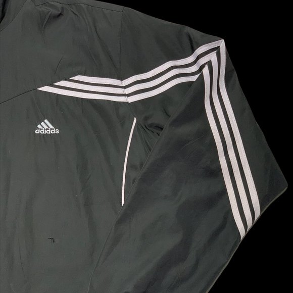 Adidas Vintage Windbreaker - Picture 2 of 6